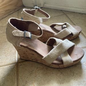 Toms Wedge Sandal